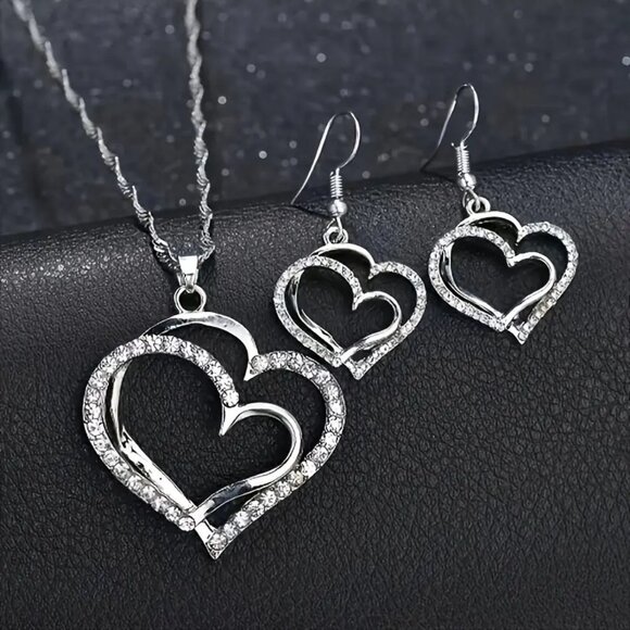 Double Silver Tone Heart‎ 3Pc Pendant Necklace & Earring Set - Picture 1 of 2
